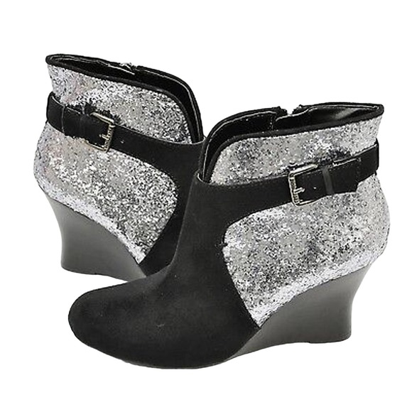 Guess LANDAN Ankle Boot Wedge Bootie Heel Pump Black/Silver Glitter 6/7.5/9.5 - Picture 2 of 8